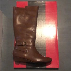 Pesaro Boots